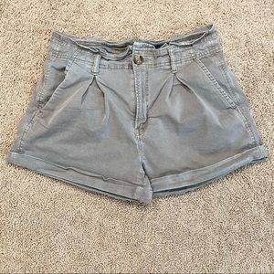 American Eagle High Waist Pleated Roll Cuff Shorts